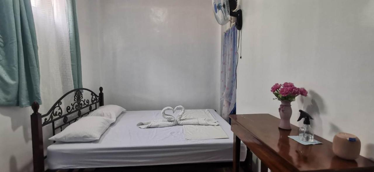 Donsol Aguluz Homestay Εξωτερικό φωτογραφία