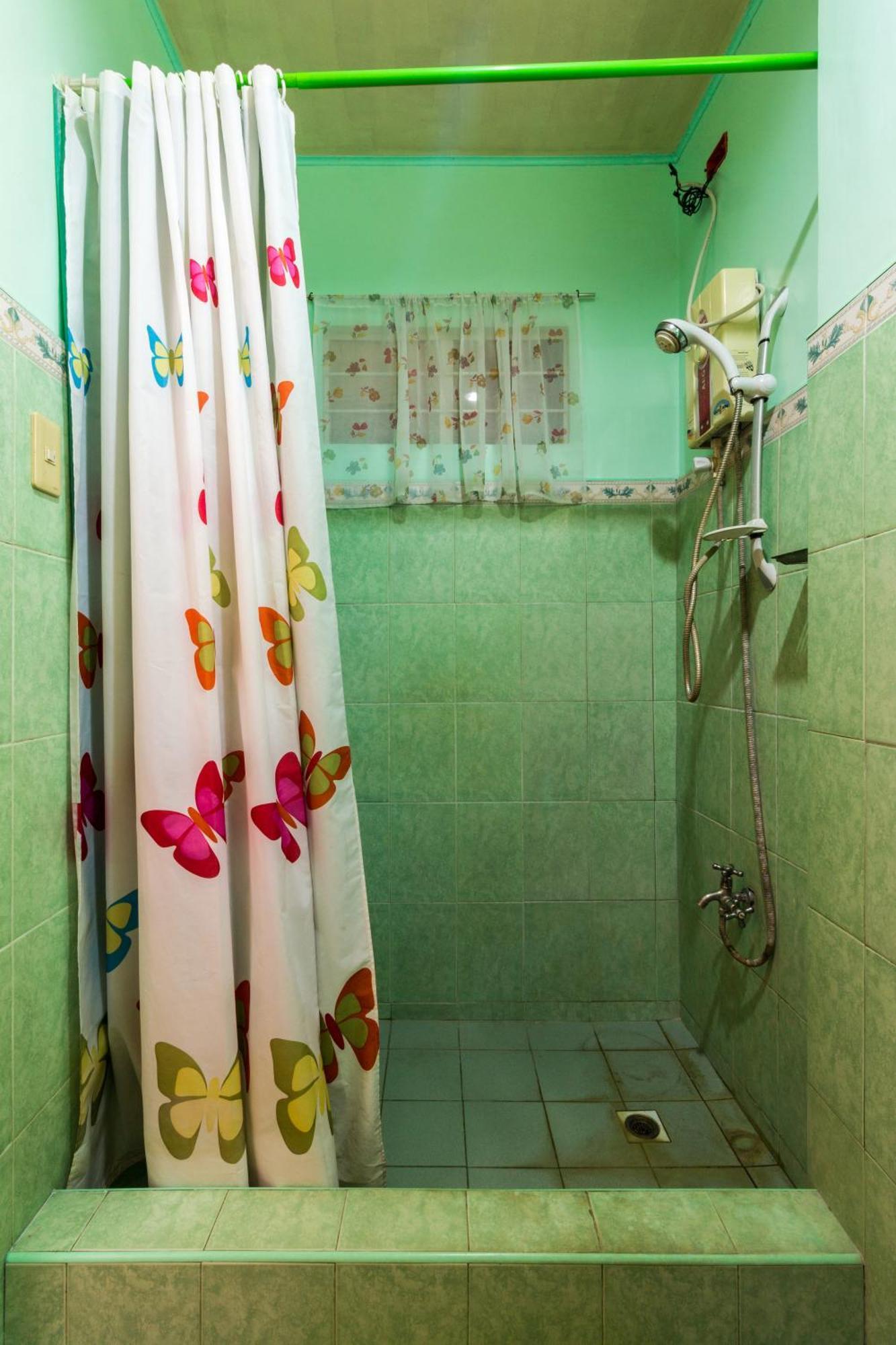 Donsol Aguluz Homestay Εξωτερικό φωτογραφία