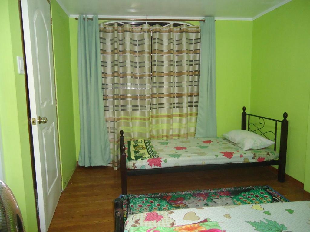 Donsol Aguluz Homestay Εξωτερικό φωτογραφία